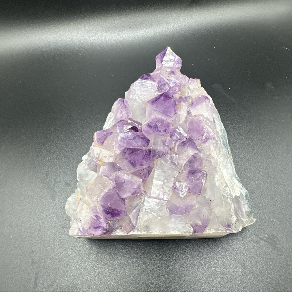 Amethyst Druze Cut Base .5-1 KG Made In Brazil